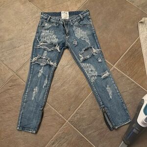 one teaspoon jeans size 26 new without tags love this style